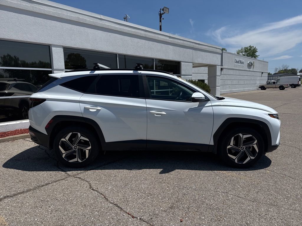 Used 2022 Hyundai Tucson SEL w/ Convenience Package AWD/4WD image 2