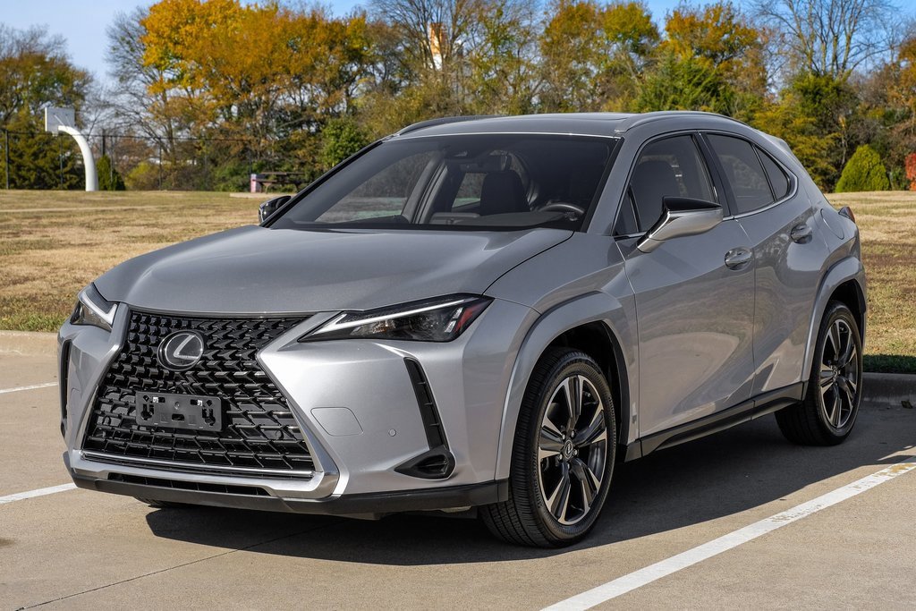 Used 2023 Lexus UX 250h FWD w/ Premium Package image 7