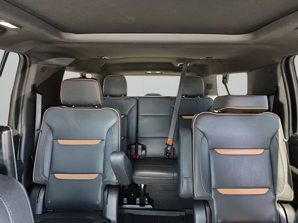 Used 2023 GMC Yukon XL AT4 w/ AT4 Premium Package image 45