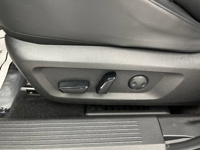 Used 2024 Nissan Rogue SV w/ SV Premium Package AWD/4WD image 33