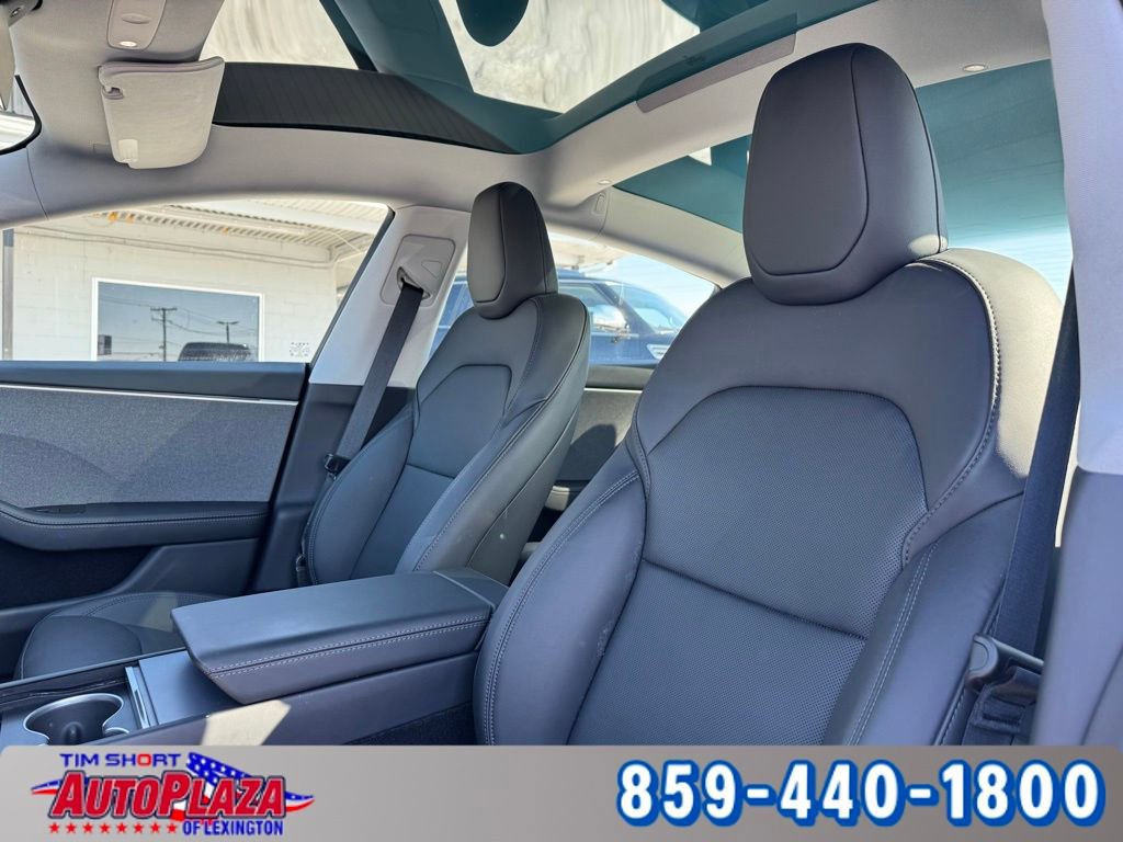 Used 2024 Tesla Model 3 Standard Range image 31