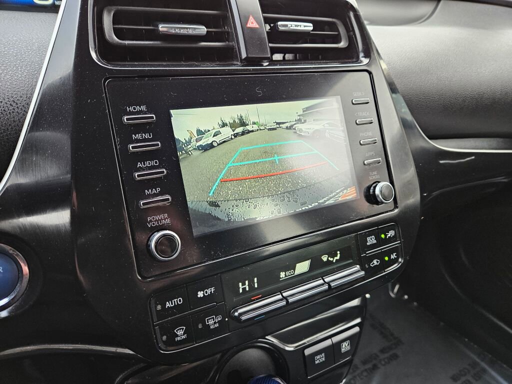 Used 2020 Toyota Prius XLE image 8