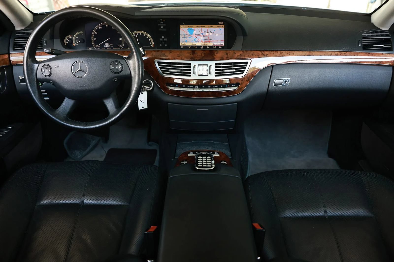 Used 2007 Mercedes-Benz S 550 image 2