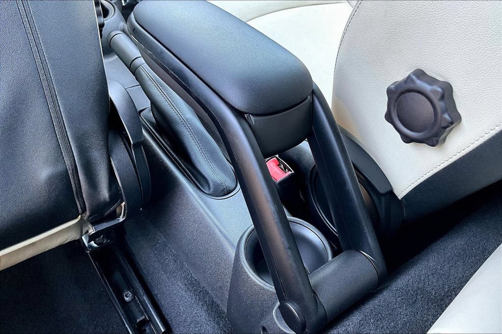 Used 2015 MINI Cooper S FWD image 8