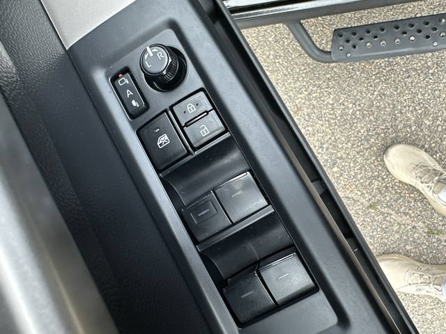Used 2024 Toyota Tundra SR5 w/ SR5 Premium Package AWD/4WD image 27