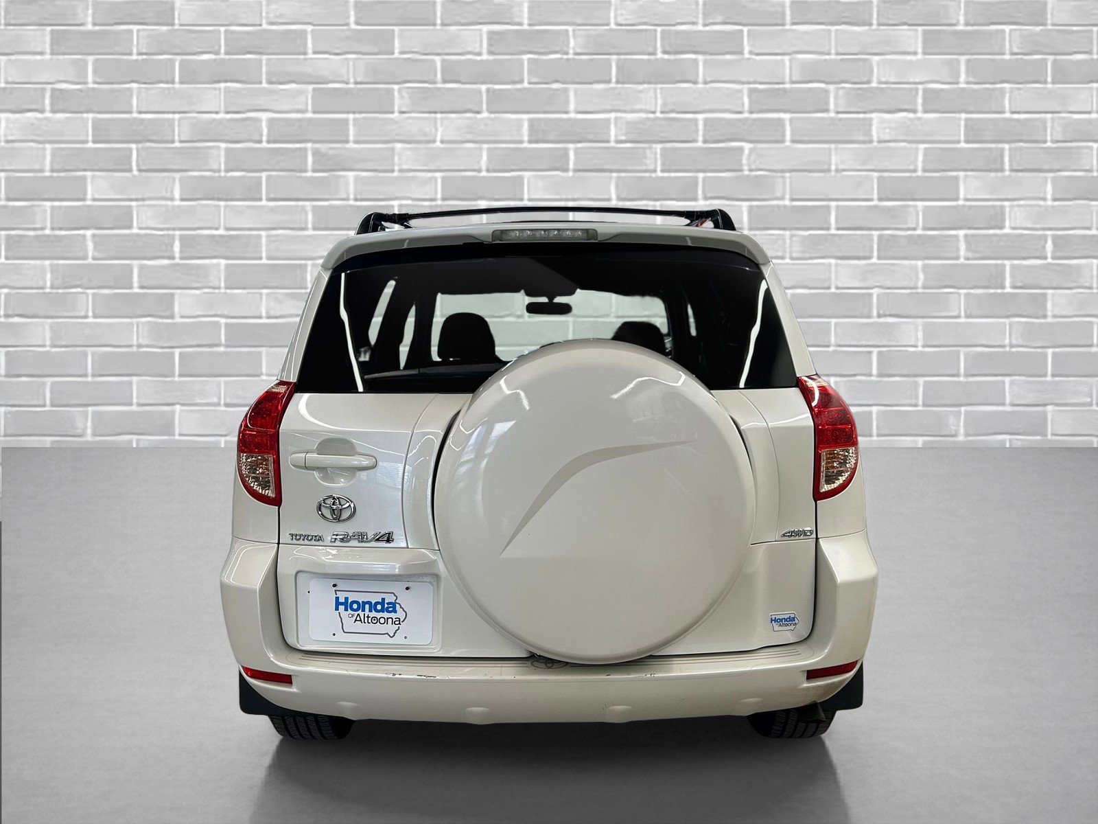 Used 2008 Toyota RAV4 Limited image 4