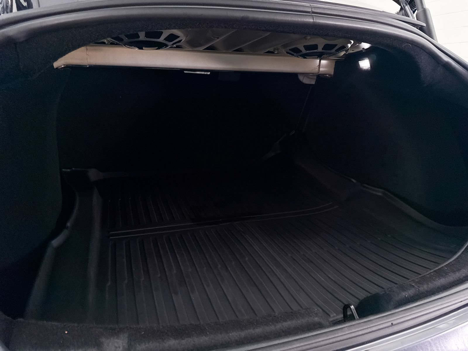 Used 2025 Tesla Model 3 Long Range RWD image 34