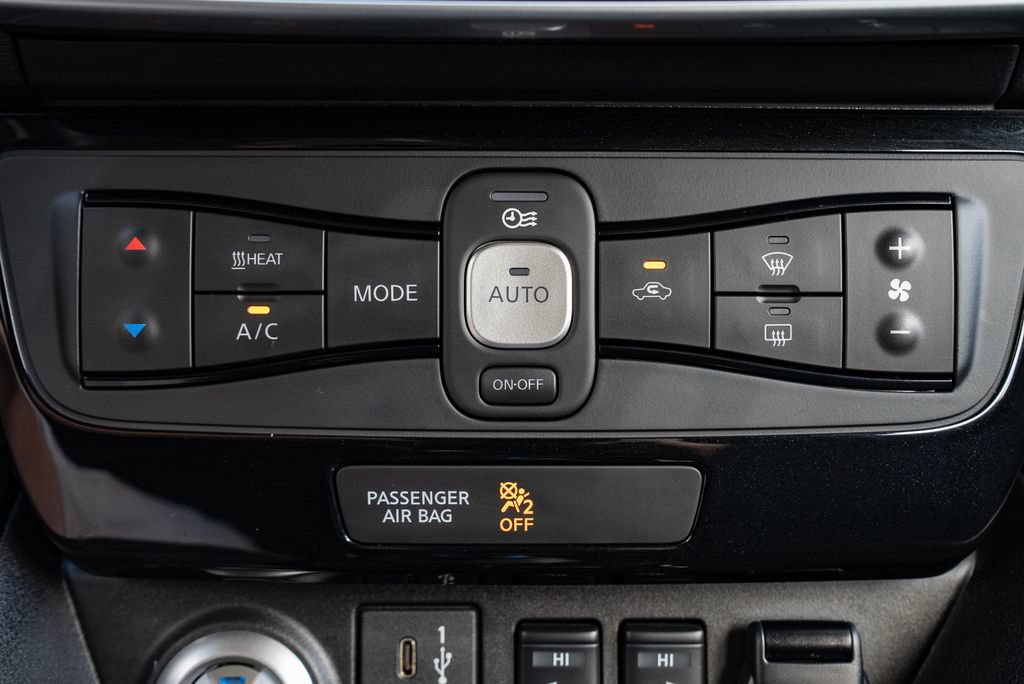 Used 2024 Nissan Leaf SV Plus FWD image 18