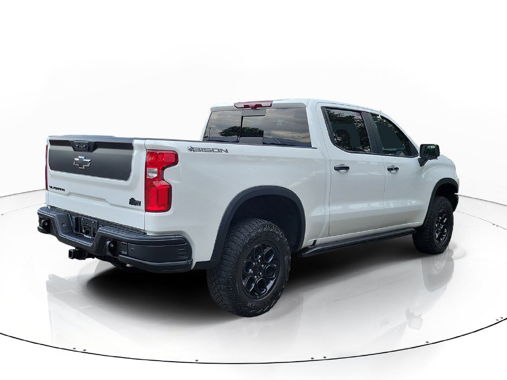 Used 2024 Chevrolet Silverado 1500 ZR2 w/ ZR2 Bison Edition AWD/4WD image 3