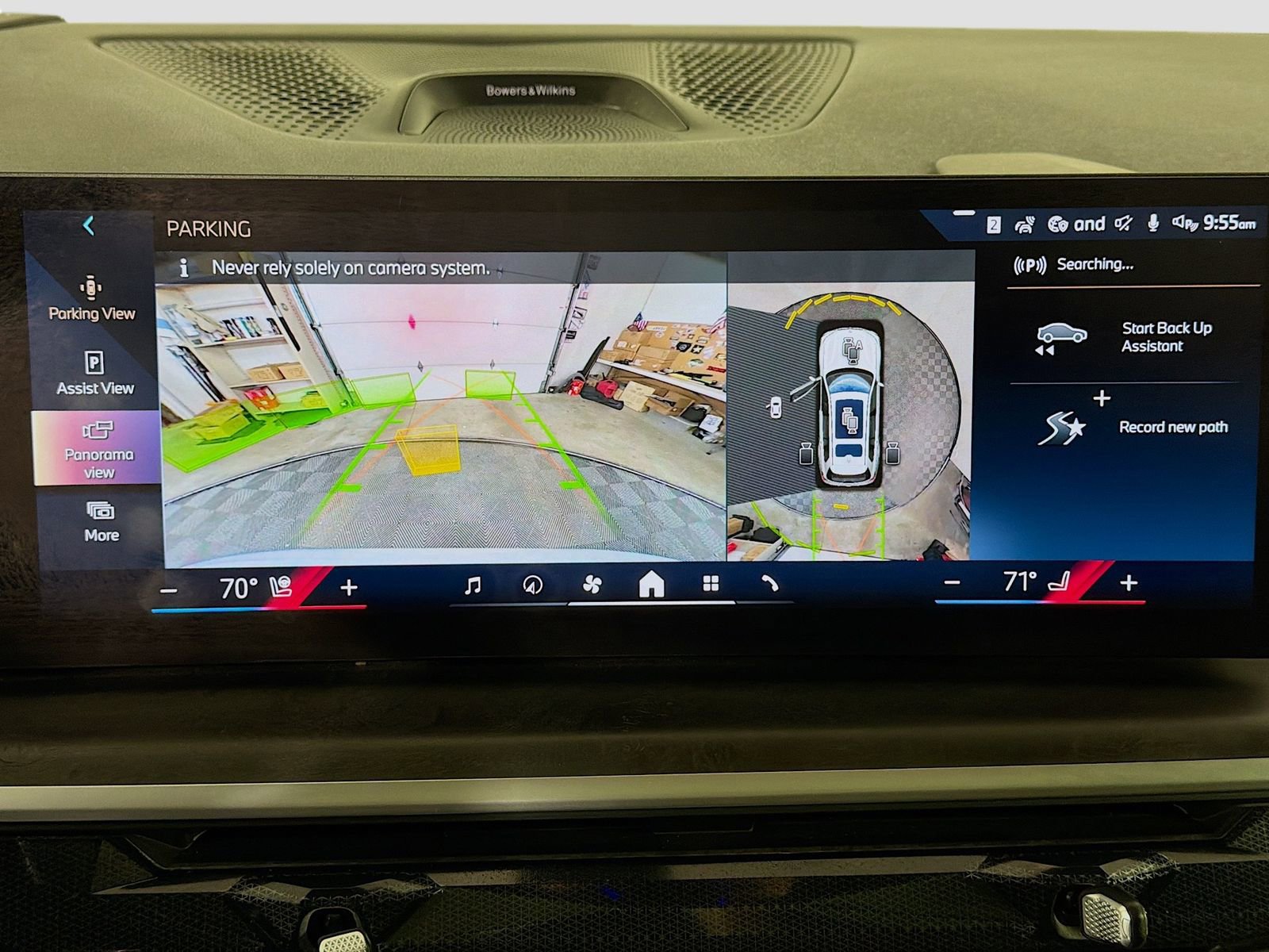 Used 2025 BMW X7 xDrive40i w/ Executive Package image 18