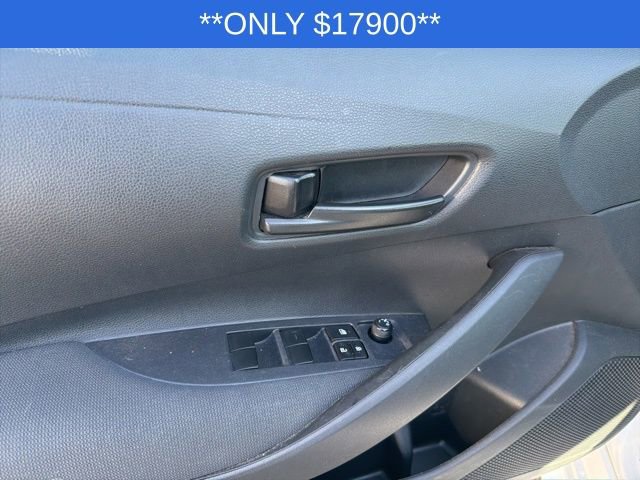 Used 2024 Toyota Corolla LE image 25