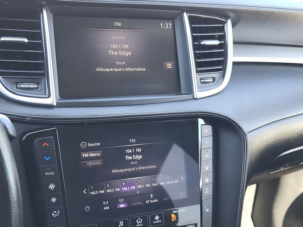 Used 2021 INFINITI QX50 Luxe w/ Accent Package image 14