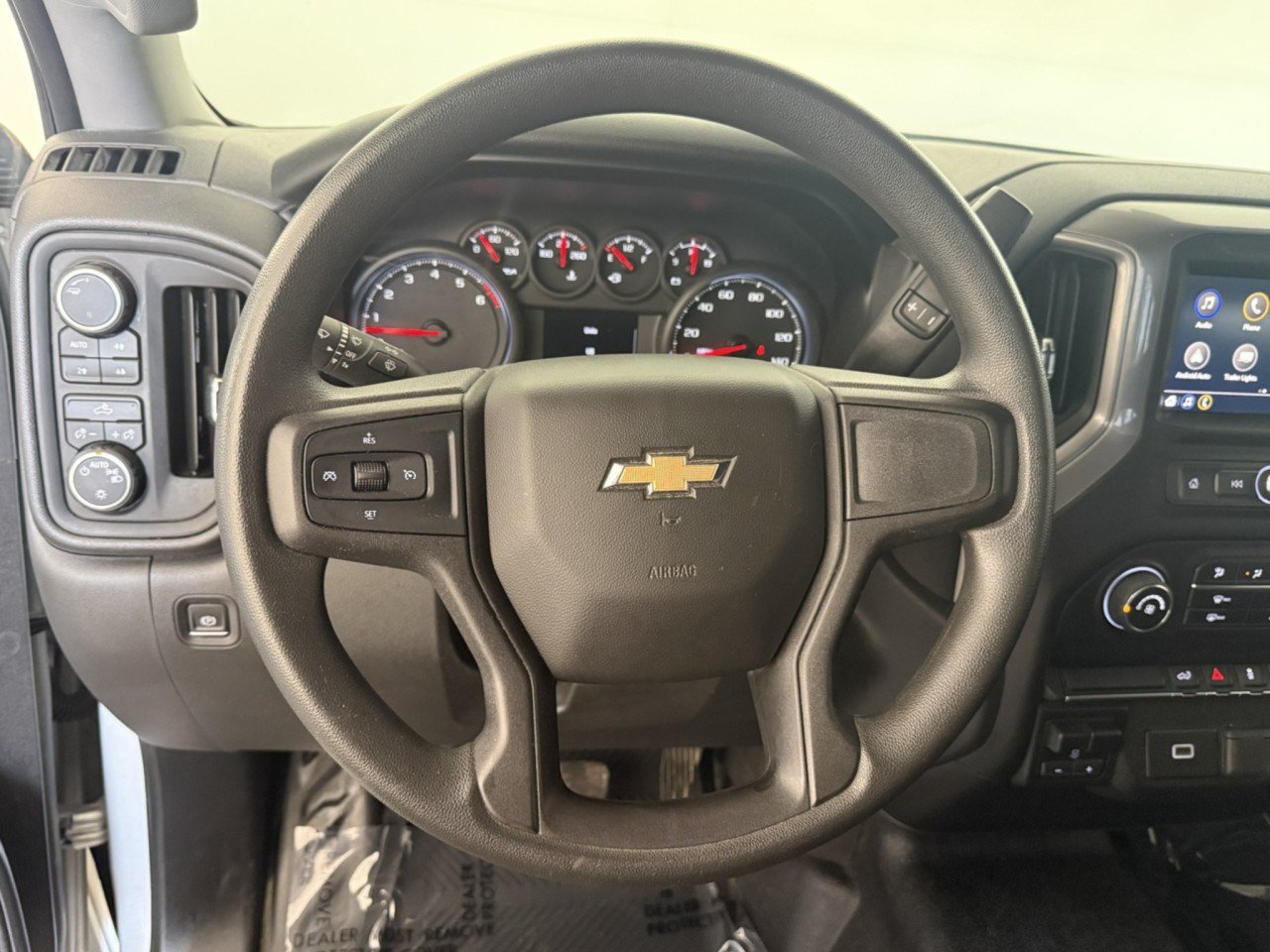 Used 2020 Chevrolet Silverado 1500 W/T AWD/4WD image 18