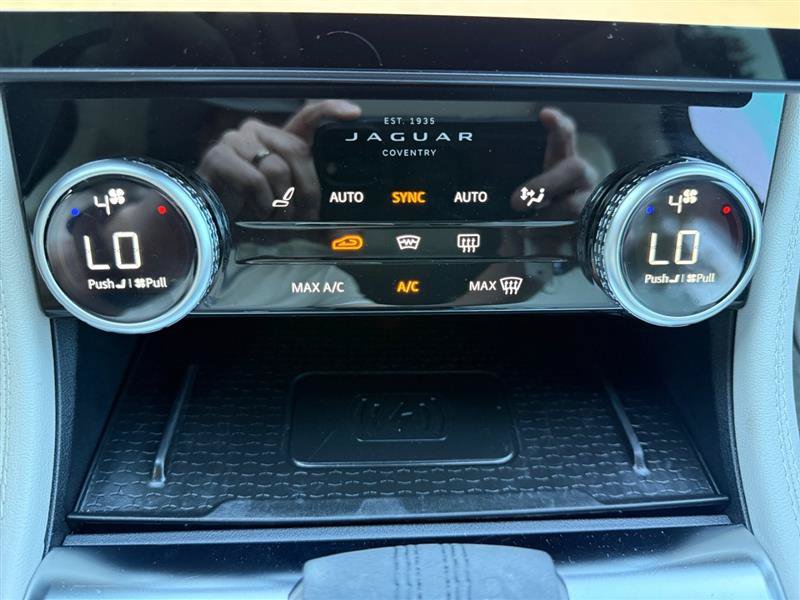 Used 2023 Jaguar F-PACE S AWD/4WD image 26
