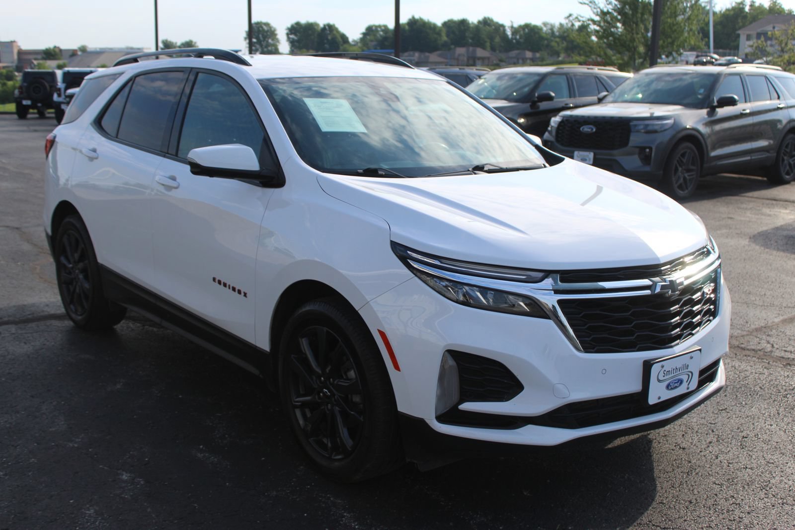 Used 2022 Chevrolet Equinox RS w/ RS Leather Package FWD image 9