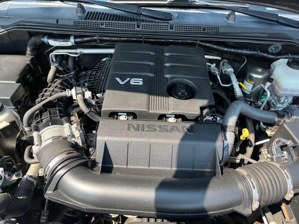 Used 2020 Nissan Frontier SV RWD image 19