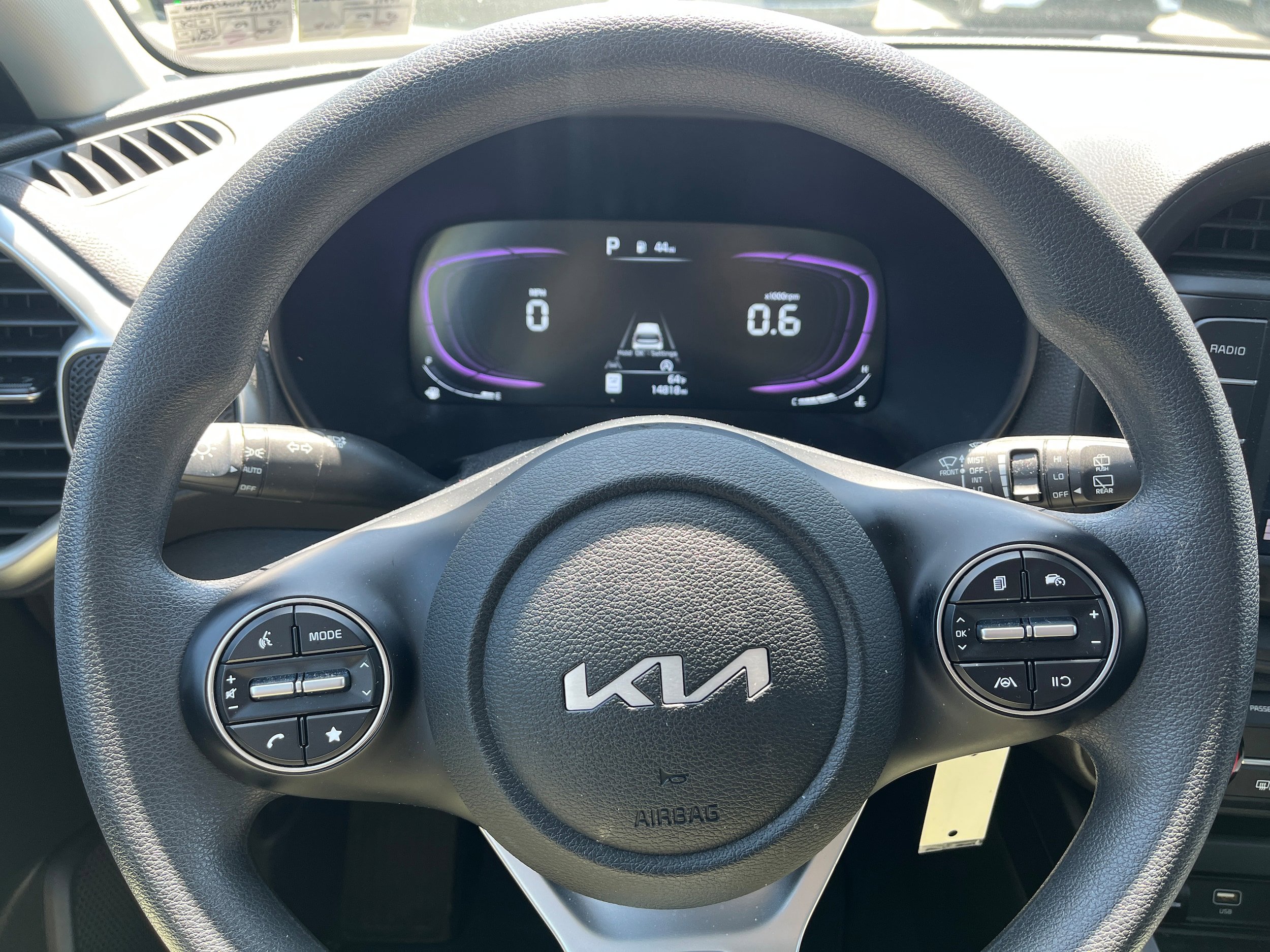 Used 2023 Kia Soul LX w/ Option Group 015 FWD image 16