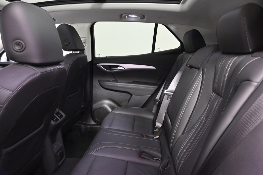 Used 2024 Buick Envision Avenir image 21