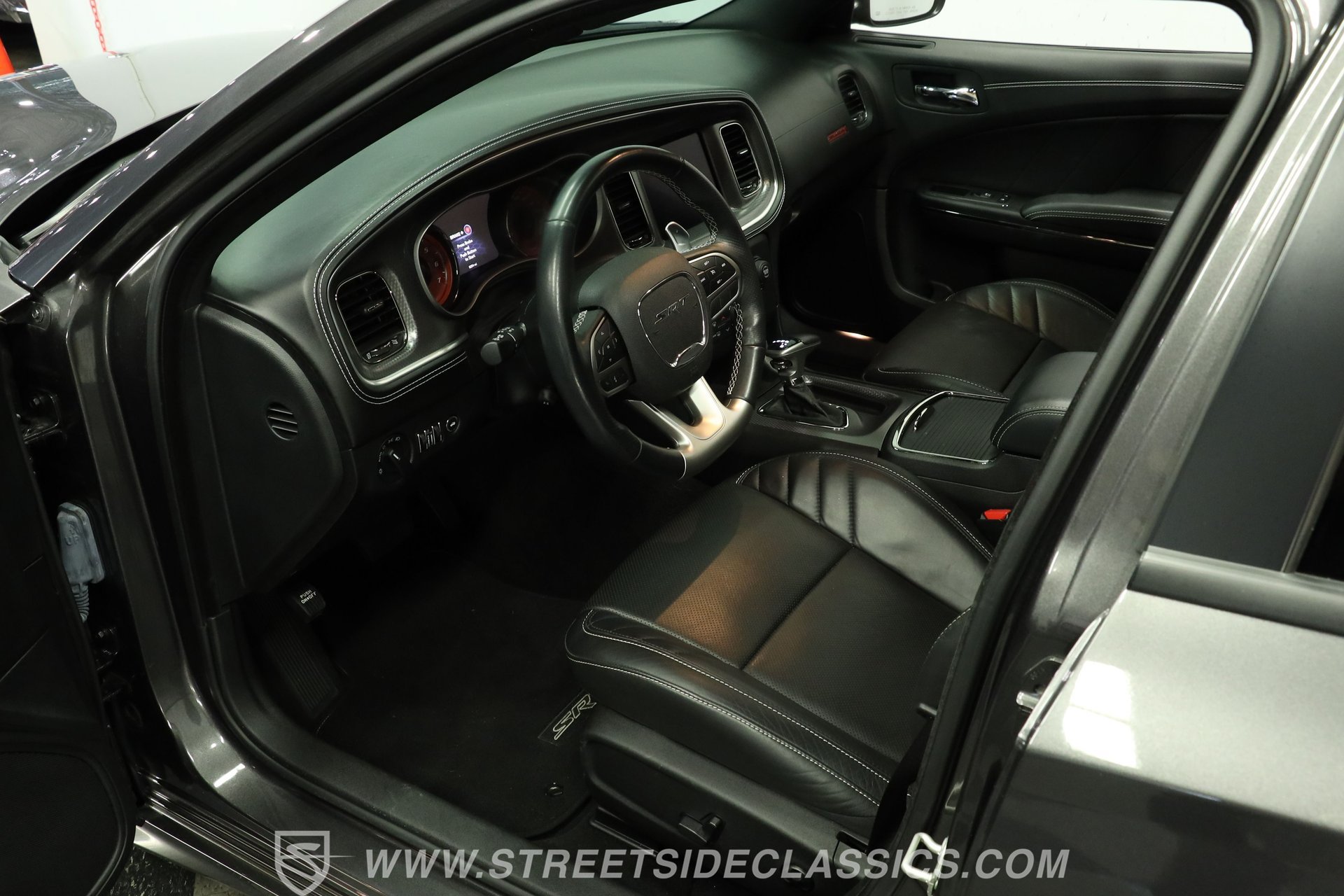 Used 2023 Dodge Charger SRT Hellcat w/ Harman/Kardon Audio Group RWD image 4