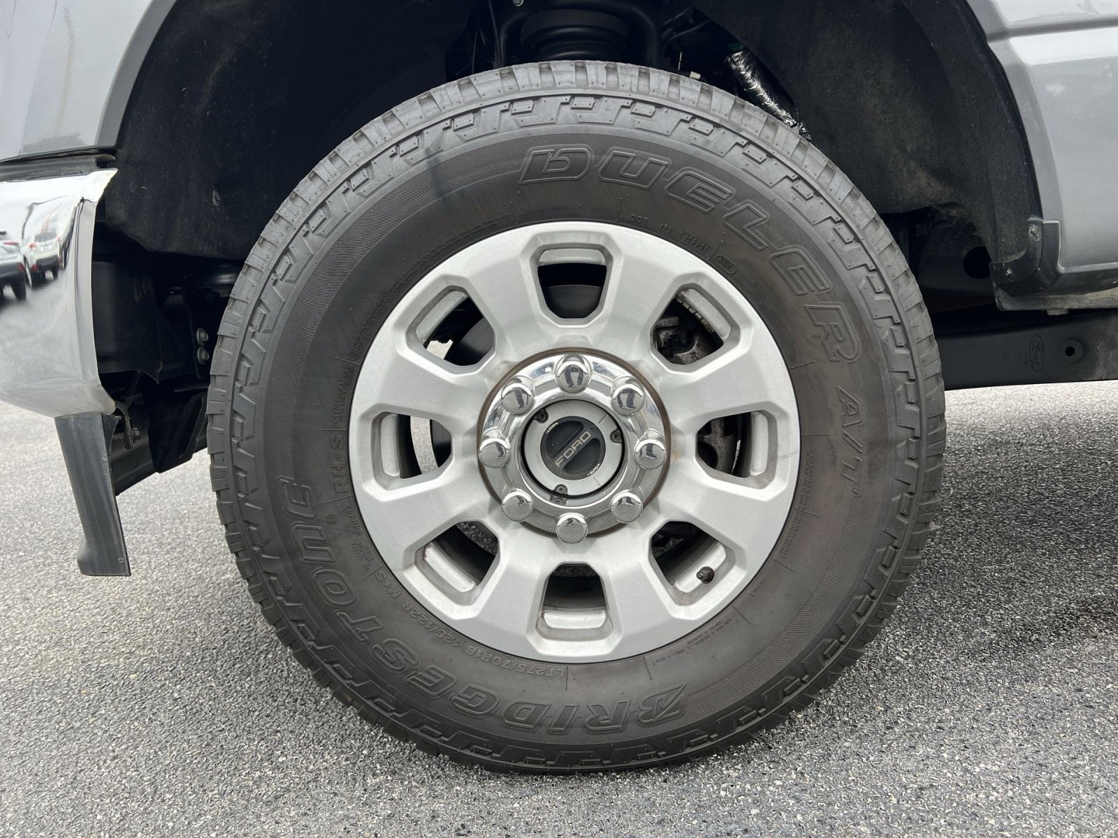 Used 2024 Ford F350 XLT w/ FX4 Off-Road Package image 12