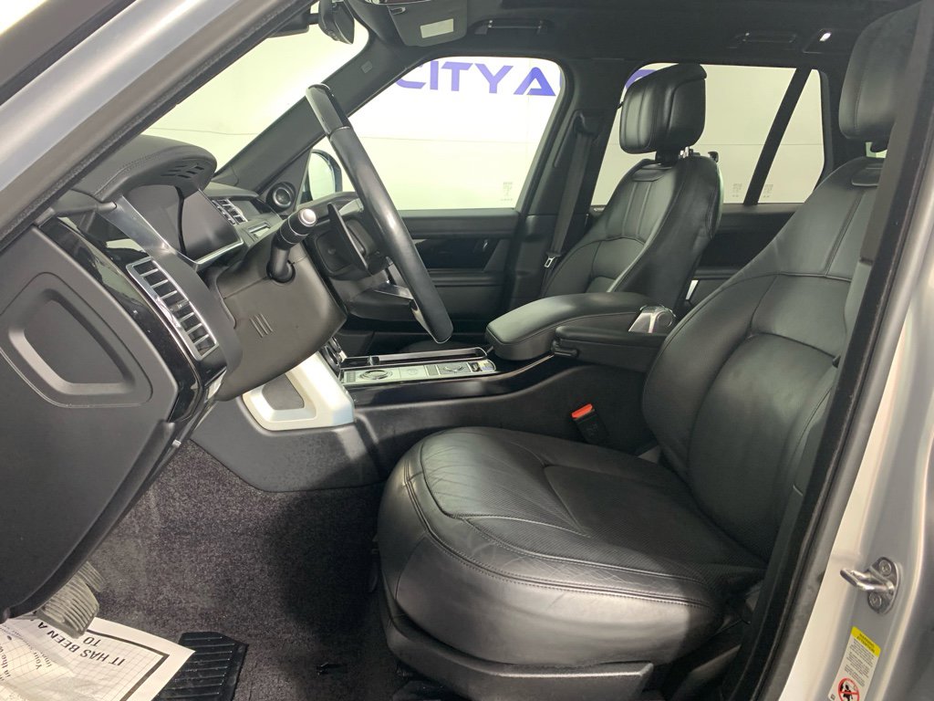 Used 2019 Land Rover Range Rover HSE image 14
