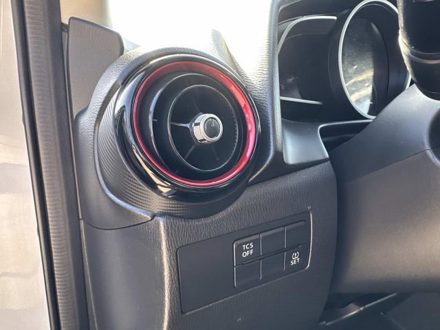 Used 2018 MAZDA CX-3 Touring image 28