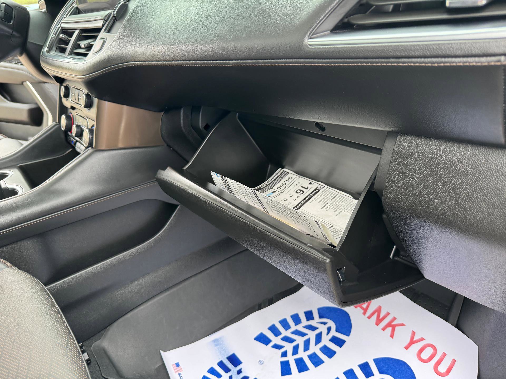 Certified 2024 Chevrolet Tahoe High Country w/ Premium Package image 35