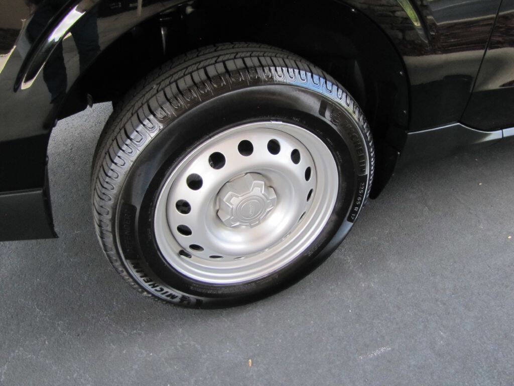 Used 2022 Ford Maverick XL image 26