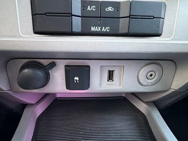 Used 2009 Ford Escape XLT AWD/4WD image 14