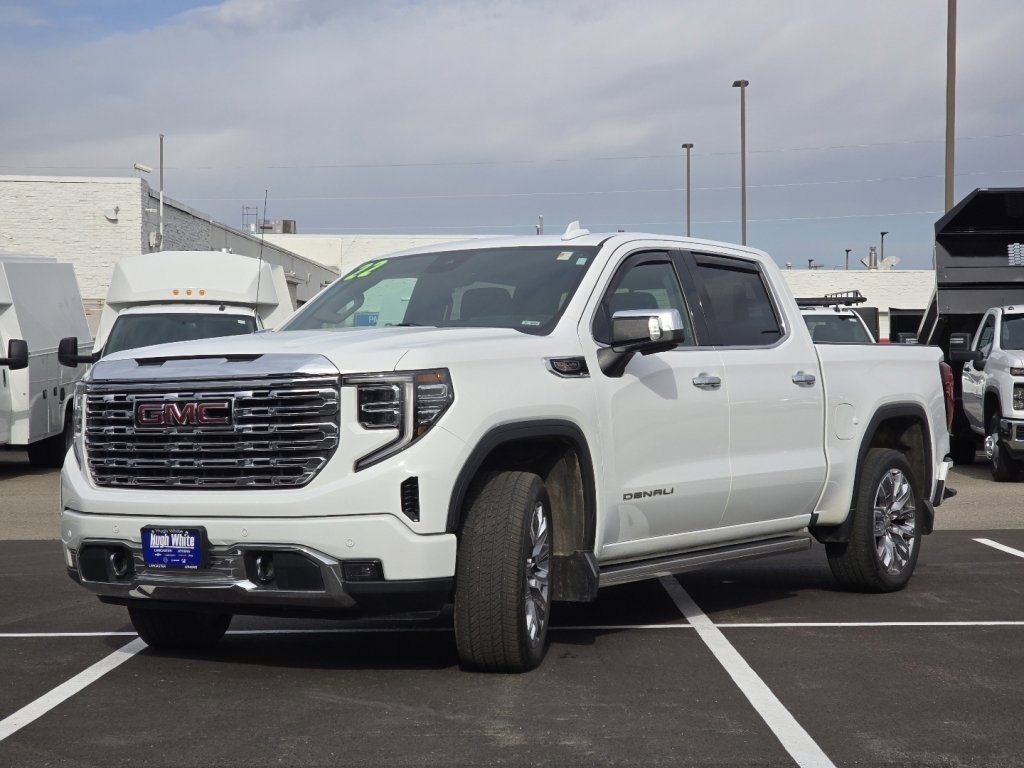 Used 2022 GMC Sierra 1500 Denali w/ Denali Reserve Package AWD/4WD image 10