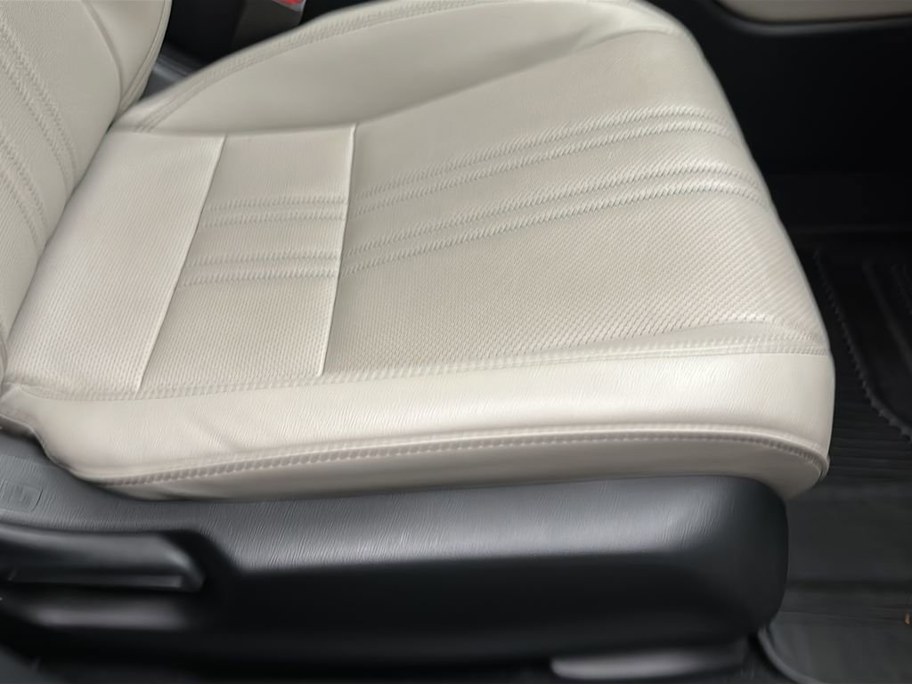 Certified 2024 Honda HR-V EX-L image 20