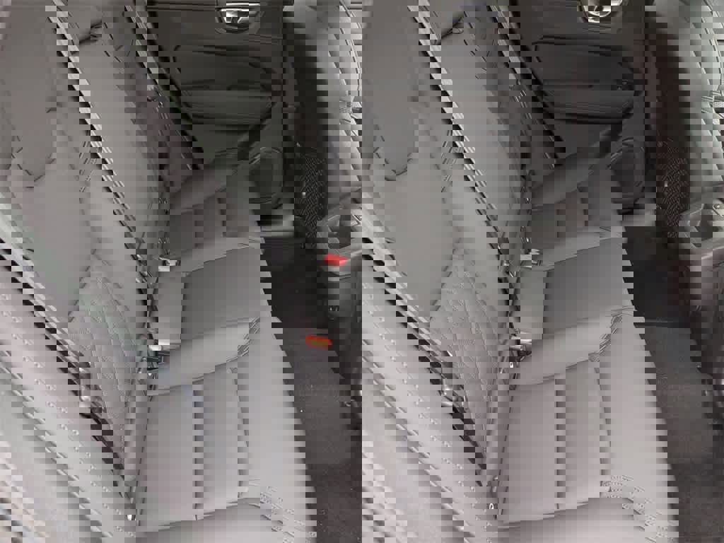 Certified 2026 Volvo XC60 B5 Plus w/ Protection Package Premier image 20