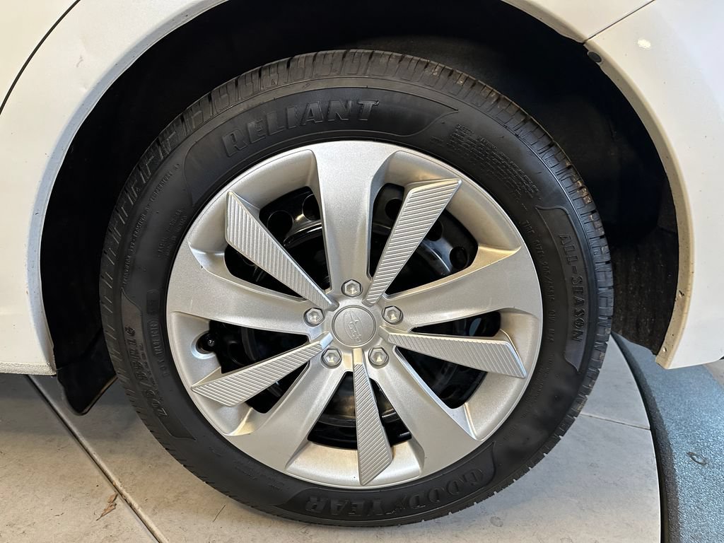Used 2020 Subaru Impreza 2.0i AWD/4WD image 25