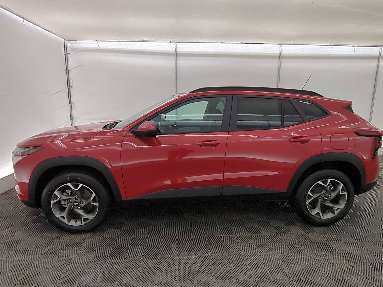 New 2026 Chevrolet Trax LT w/ Driver Confidence Package image 3