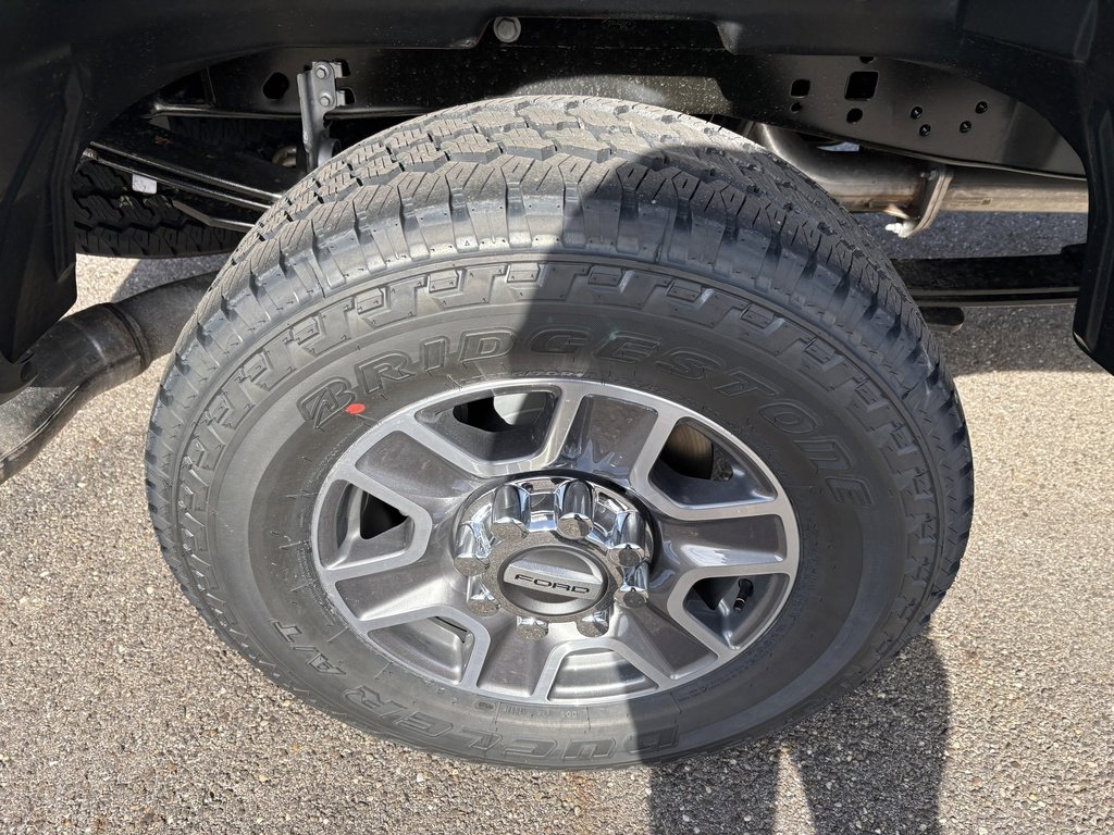 New 2026 Ford F250 Lariat w/ Lariat Premium Package image 14