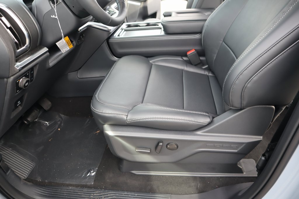 New 2026 Ford Expedition Platinum w/ Stealth Appearance Package image 11