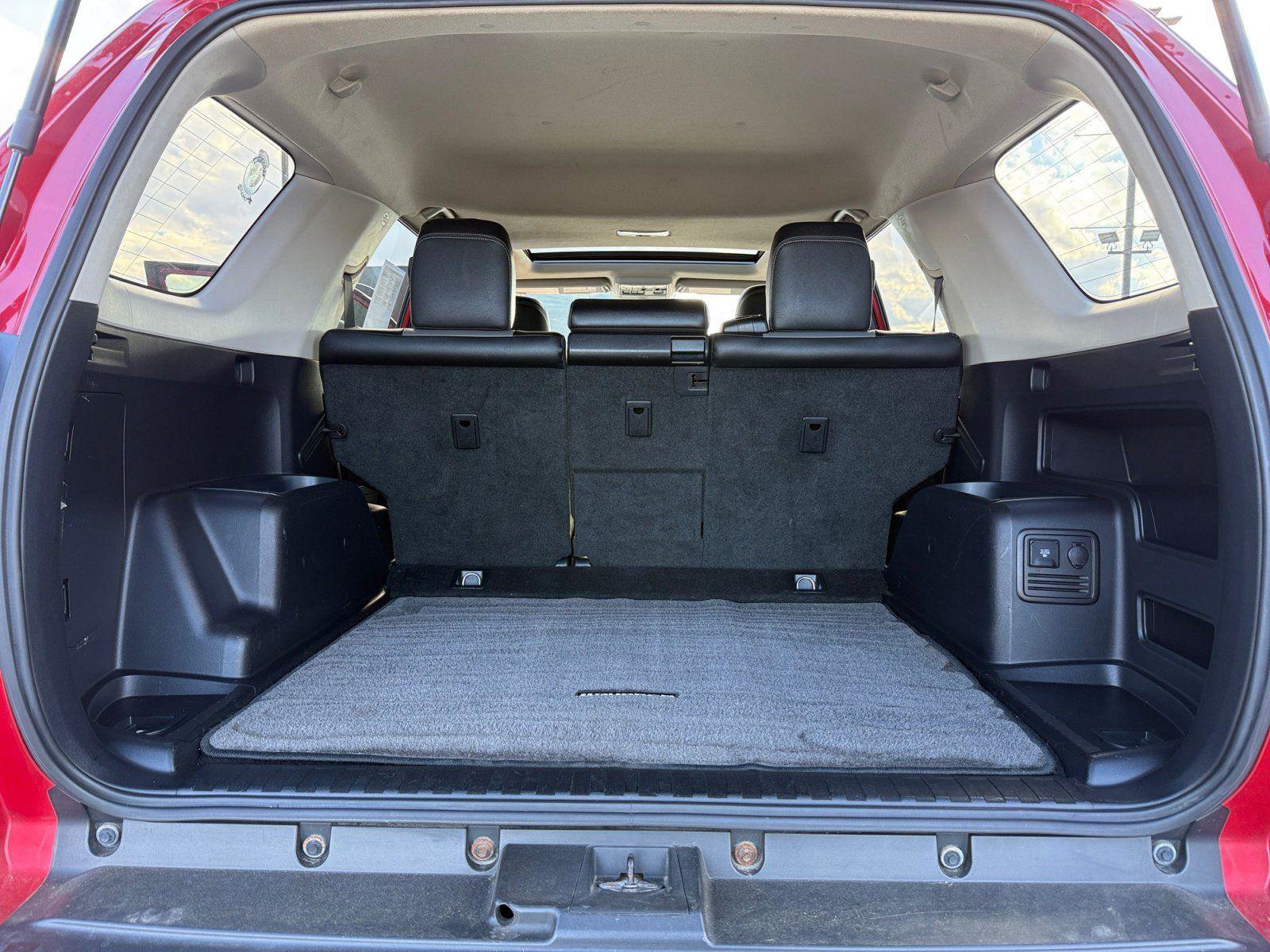 Used 2016 Toyota 4Runner SR5 Premium image 14