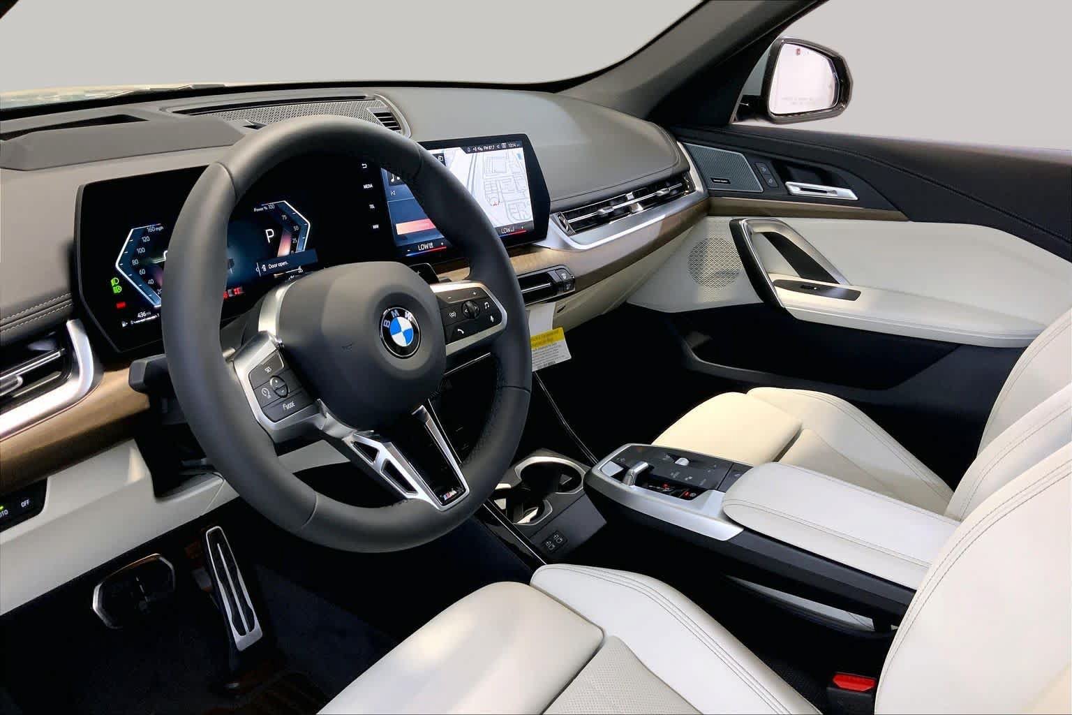 New 2026 BMW X1 xDrive28i w/ Technology Package AWD/4WD image 8