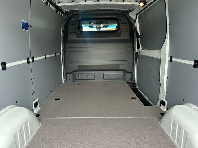 New 2026 Mercedes-Benz Sprinter 2500 image 15