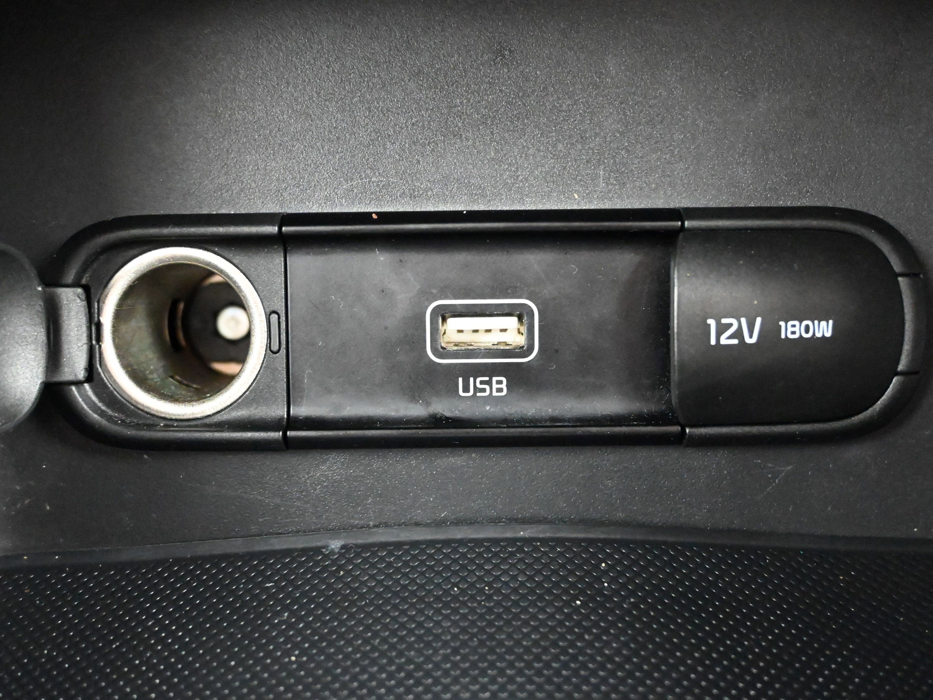 Used 2021 Kia Sportage LX AWD/4WD image 18