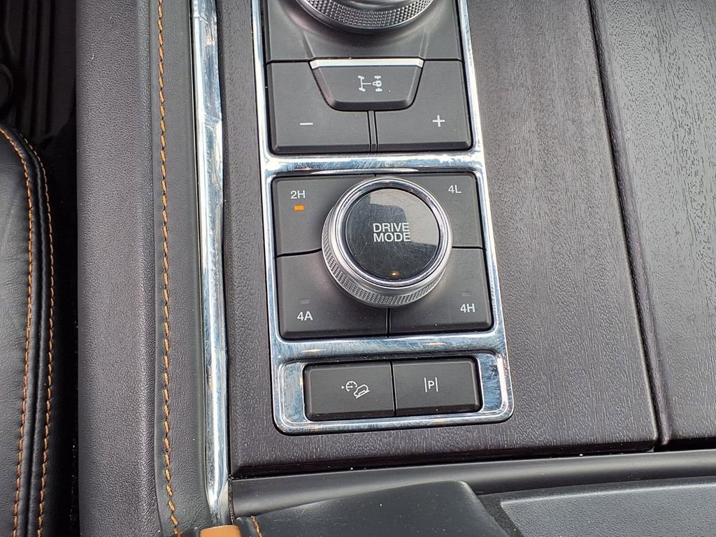 Used 2022 Ford Expedition Max Platinum AWD/4WD image 34