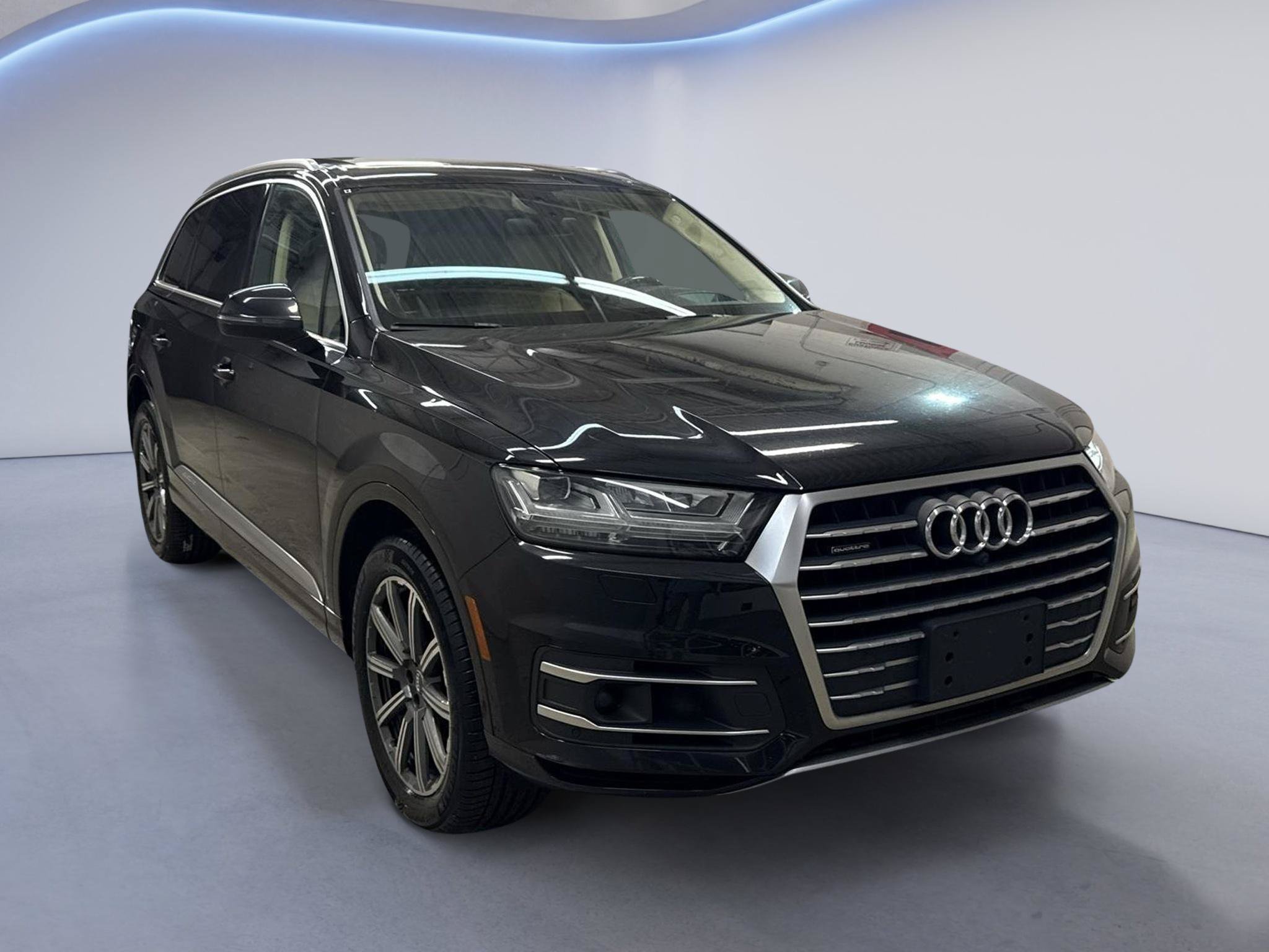 Used 2017 Audi Q7 3.0T Prestige w/ Prestige Package AWD/4WD image 1