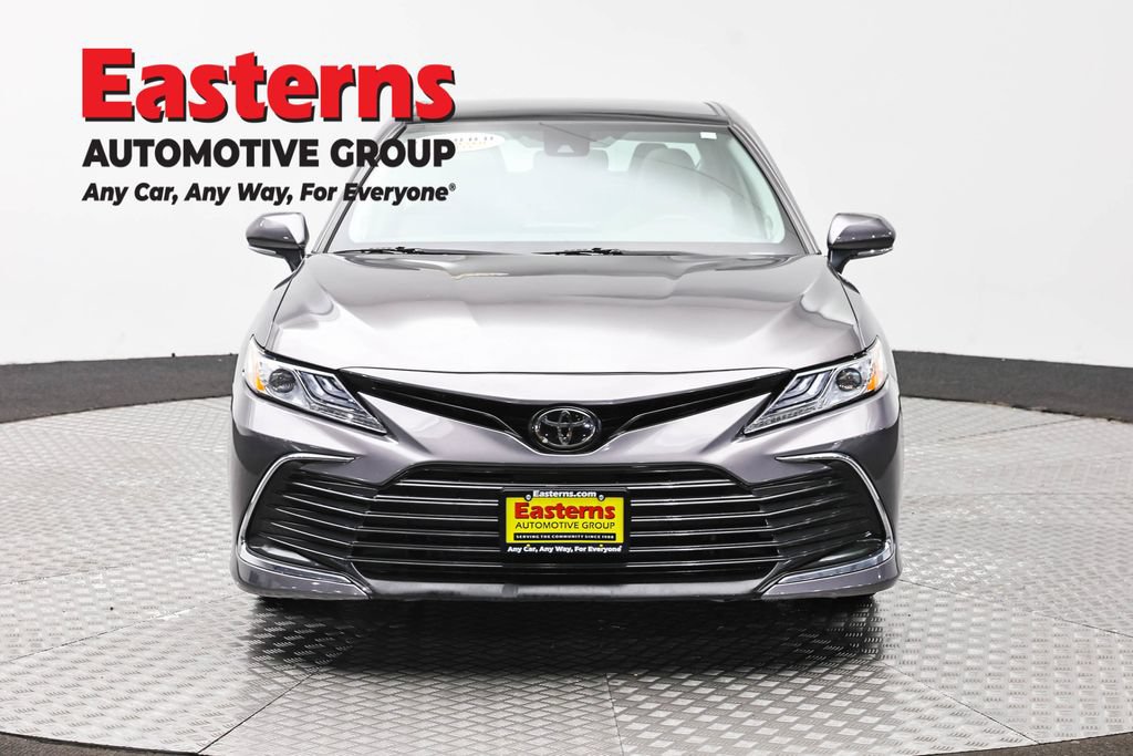 Used 2023 Toyota Camry XLE w/ Navigation Package AWD/4WD image 2