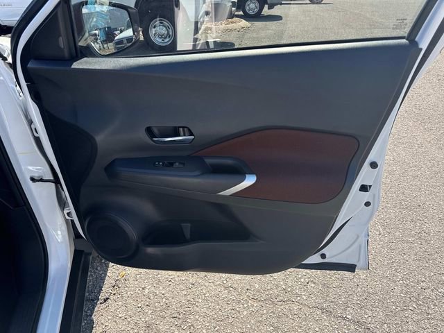 Certified 2024 Nissan Kicks SR image 23