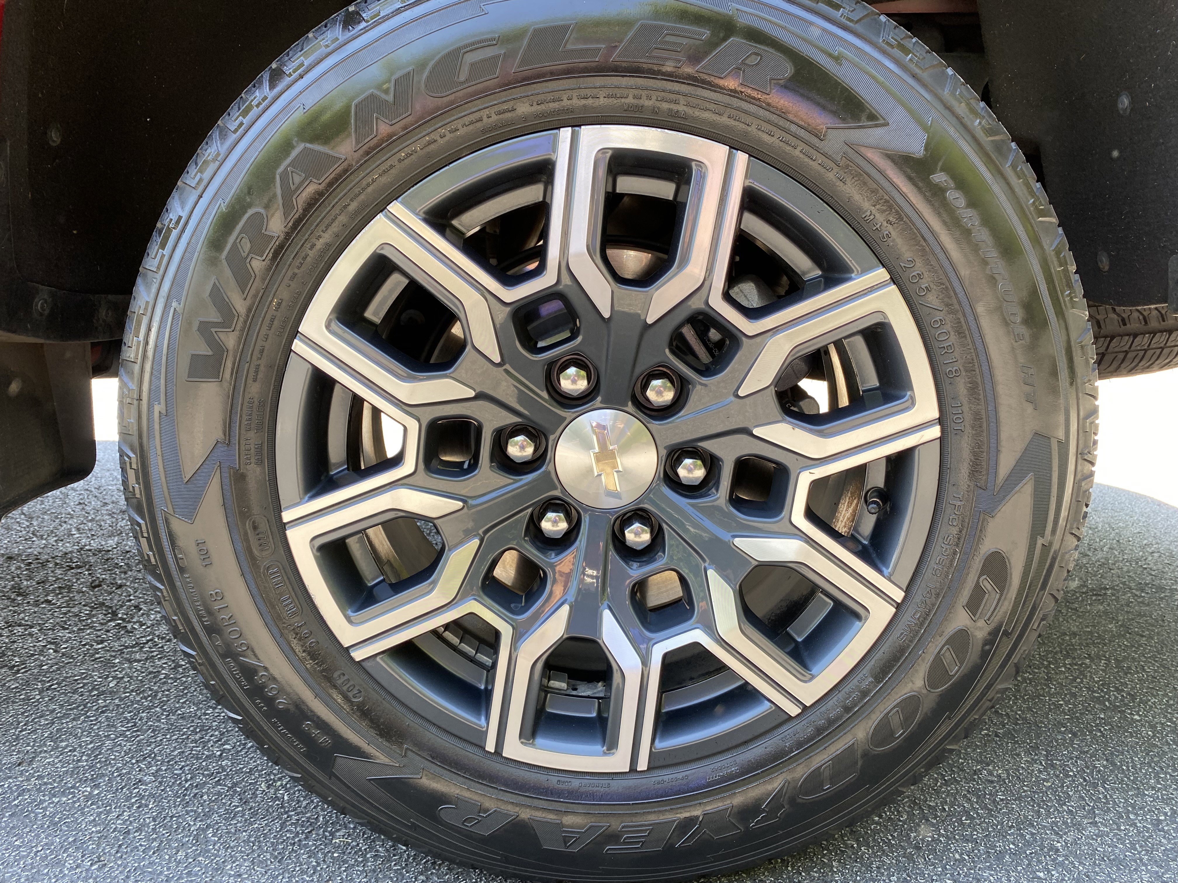 Used 2023 Chevrolet Colorado LT w/ LT Convenience Package III RWD image 42