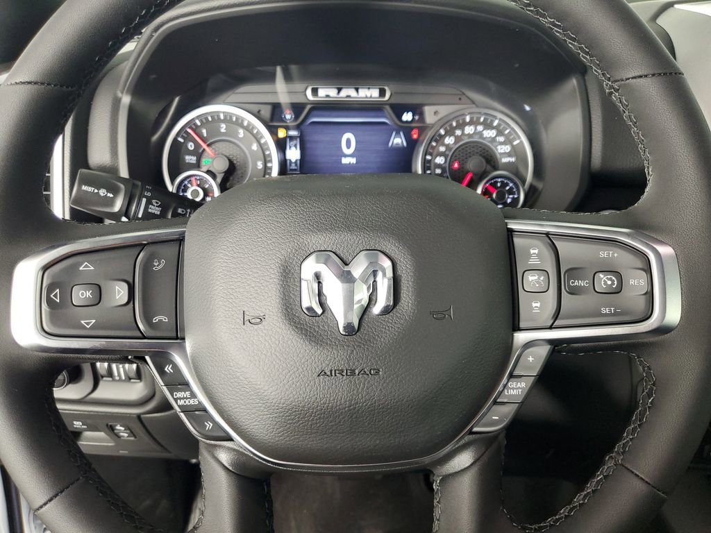 New 2026 RAM 1500 4x4 Crew Cab image 23