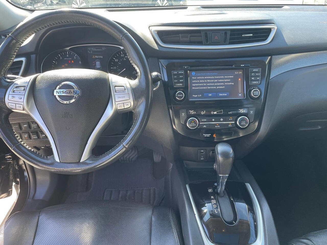 Used 2016 Nissan Rogue SL w/ SL Premium Package image 11