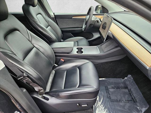 Used 2024 Tesla Model Y Long Range image 21