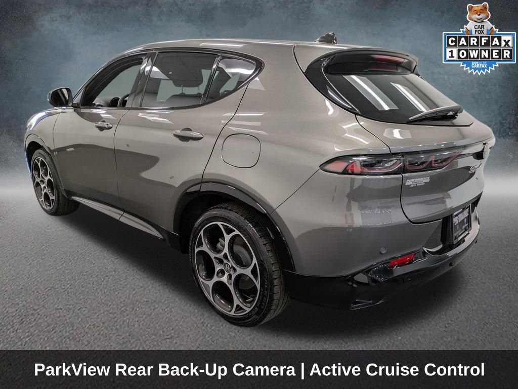 Used 2025 Alfa Romeo Tonale w/ Premium Package image 7