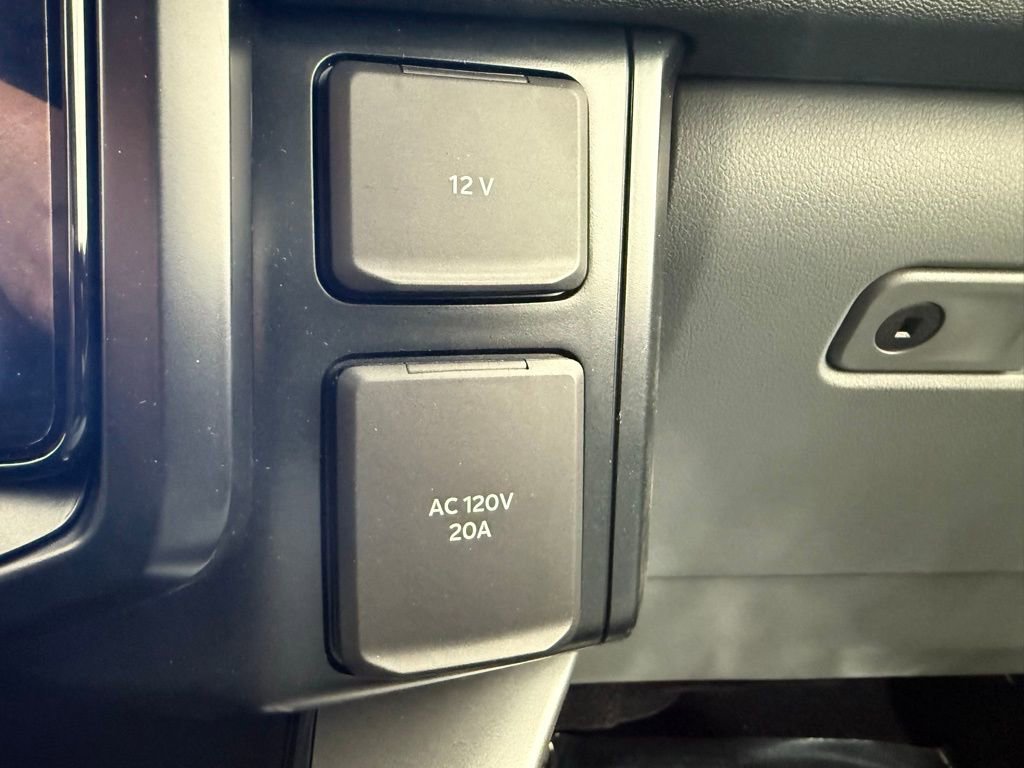 New 2025 Ford F150 Lightning Flash image 33